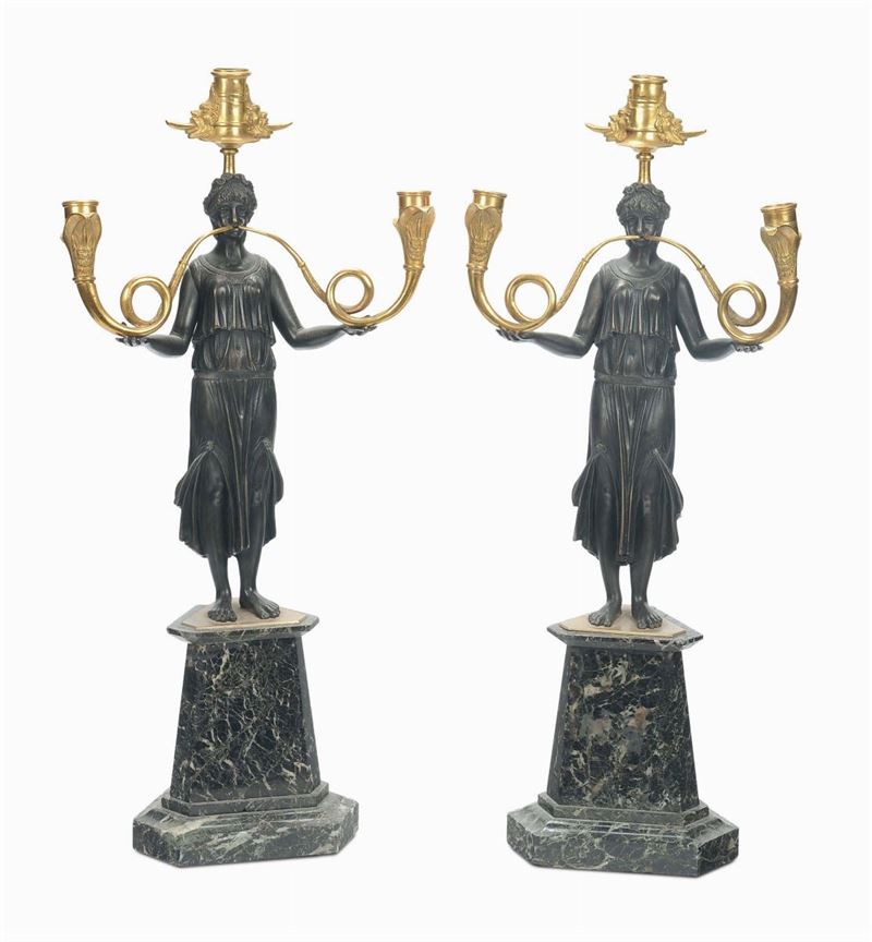Coppia di flambeaux a tre fiamme con figure in bronzo brunito stile Impero  - Auction Antique and Old Masters - II - Cambi Casa d'Aste