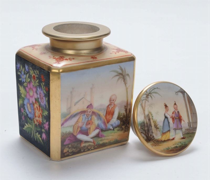 Flacone da profumo con decoro a cineserie, Parigi 1840  - Auction Antique and Old Masters - II - Cambi Casa d'Aste