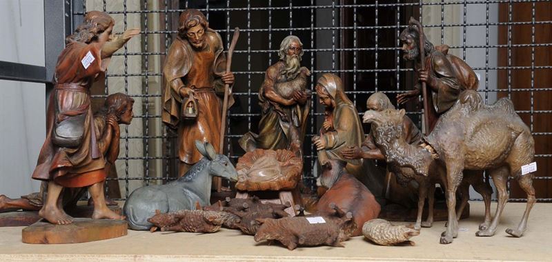 Lotto di statuine da presepe in legno  - Auction An important Genoese Heritage - I - Cambi Casa d'Aste