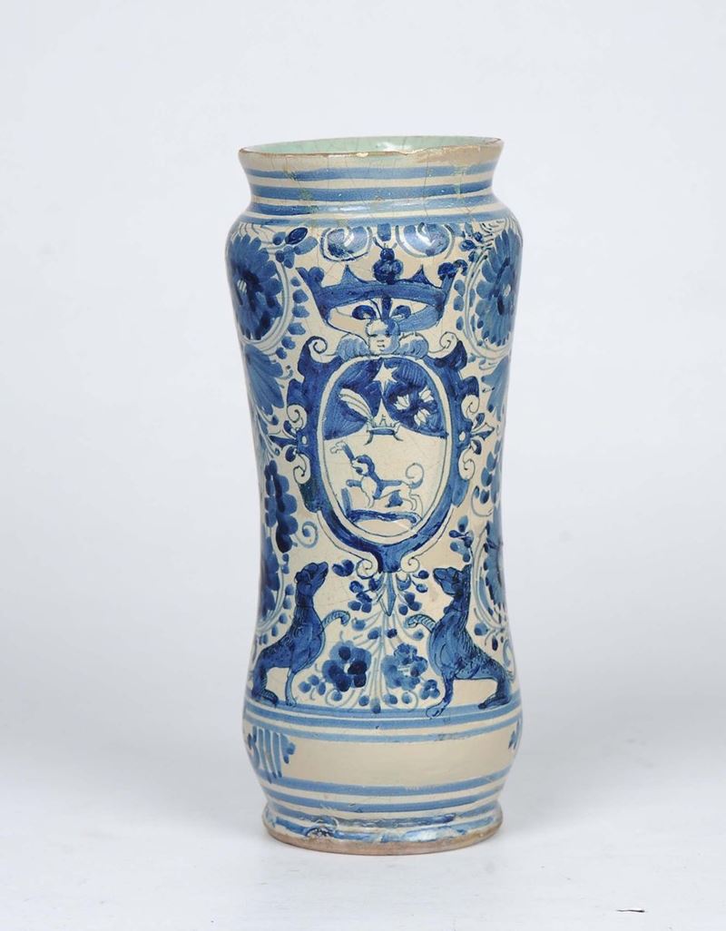 Albarello in maiolica a decoro calligrafico in monocromia azzurra, XVIII secolo  - Asta Antiquariato e Dipinti Antichi - II - Cambi Casa d'Aste