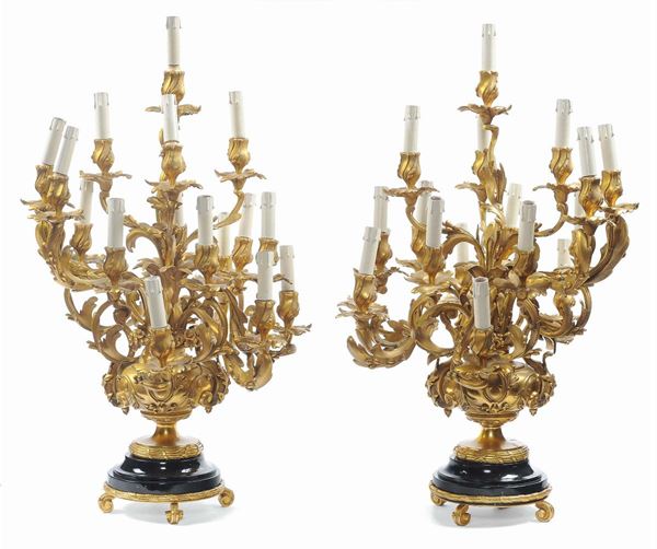 Coppia di flambeaux in bronzo dorato e marmo a sedici luci, Francia fine XIX secolo