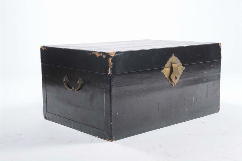 Baule in legno ebanizzato, Cina  - Auction Antique and Old Masters - II - Cambi Casa d'Aste