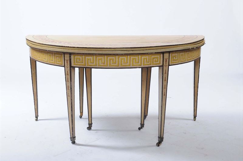 Tavolo ovale allungabile in legno  laccato  - Asta Antiquariato e Dipinti Antichi - II - Cambi Casa d'Aste