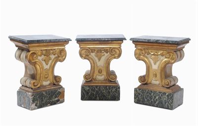 Tre Basi in Legno Laccato e Dorato, XIX Secolo