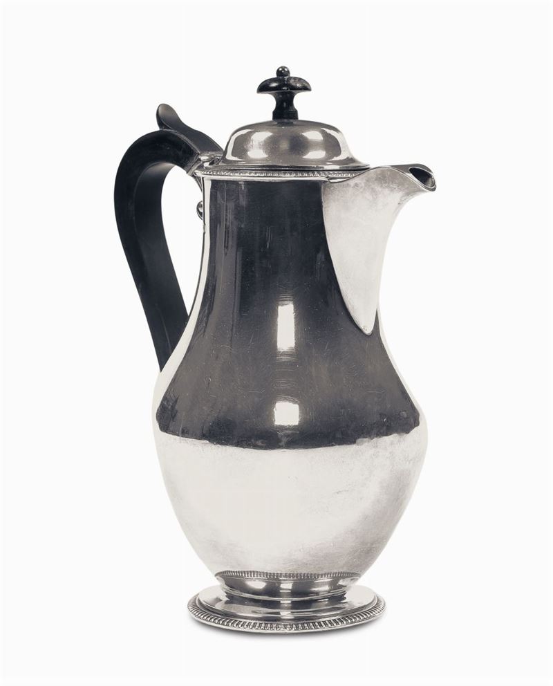 Caffettiera in argento con manico in legno ebanizzato, Martin Hall & Co., città di Sheffield 1916  - Asta Argenti - Asta Online - Cambi Casa d'Aste