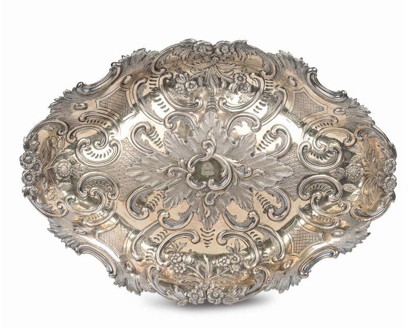 Centrotavola Bulgari in argento vermeil sbalzato  - Auction Silver, Ancient and Contemporary Jewels - Cambi Casa d'Aste