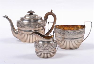 Servizio da Té in Argento Fuso e Sbalzato, XIX Secolo