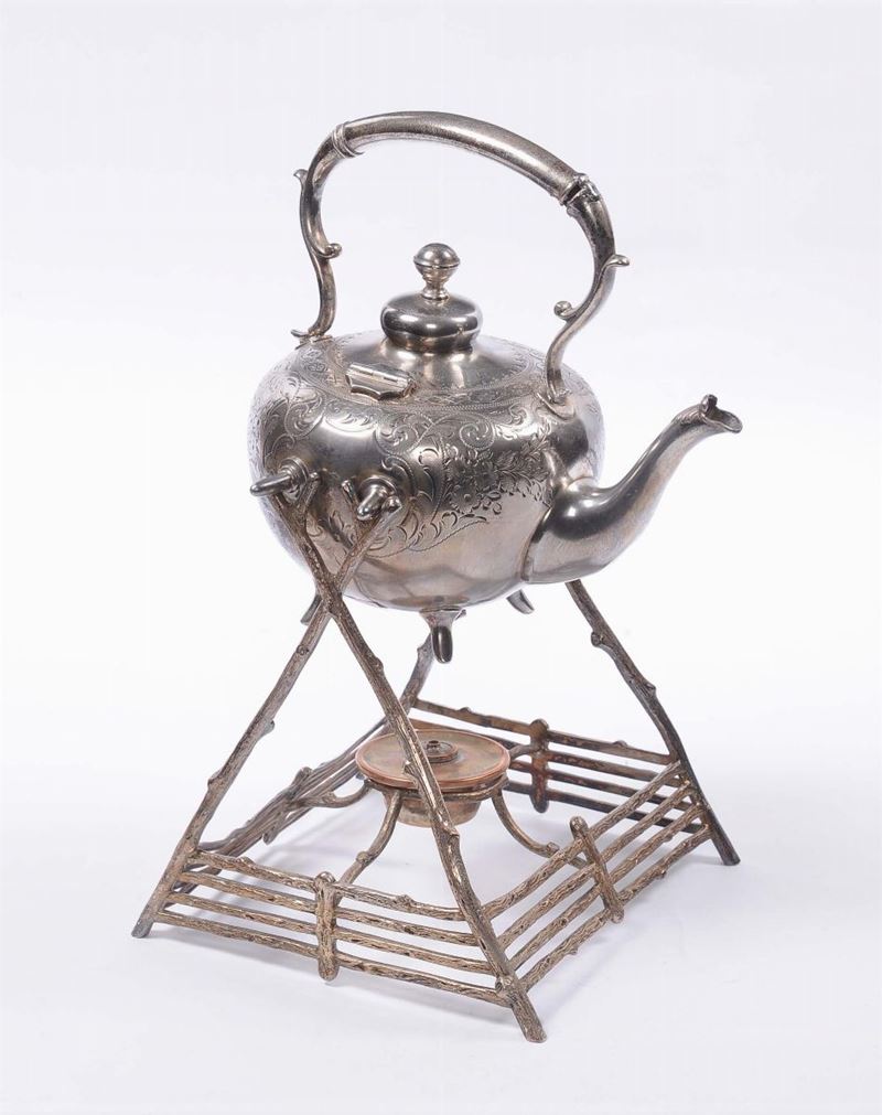 Samovar in argento decorato a motivo floreale inciso  - Auction Silver, Ancient and Contemporary Jewels - Cambi Casa d'Aste