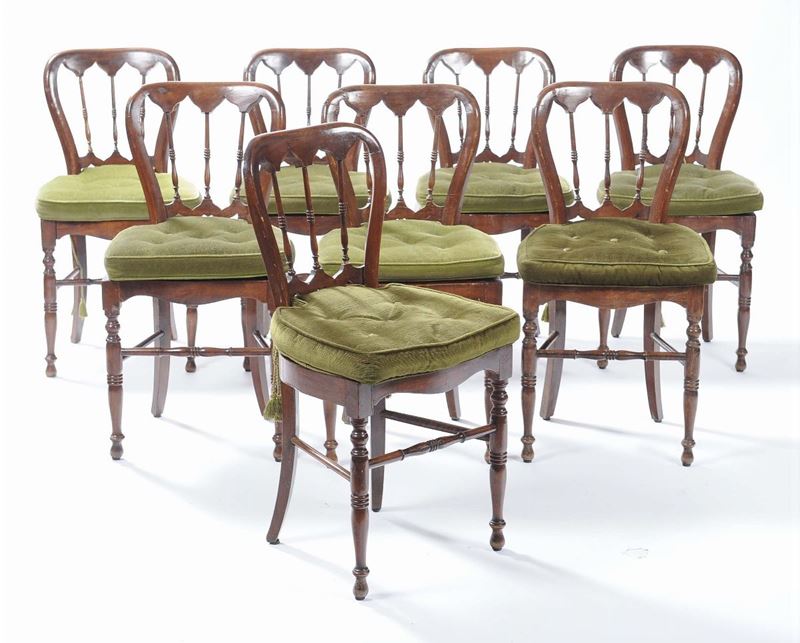 Otto sedie in noce con sedute in paglia, XIX secolo  - Asta Antiquariato e Dipinti Antichi - II - Cambi Casa d'Aste