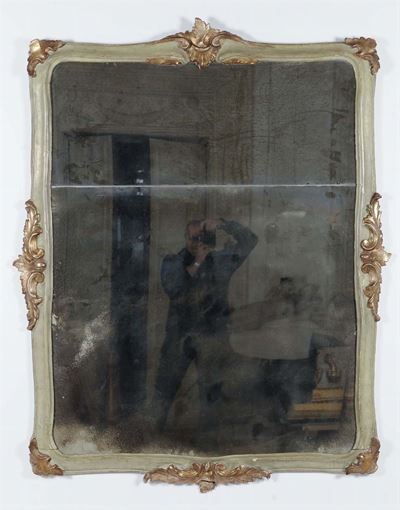 Specchiera in Legno Laccato e Dorato, XVIII Secolo