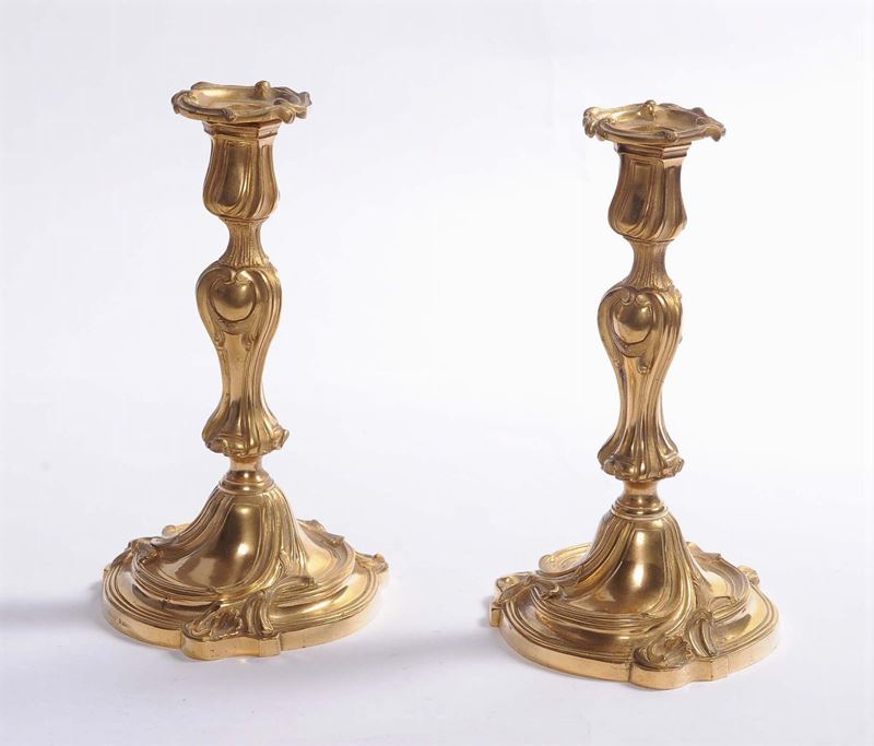 Coppia di candelabri in bronzo dorato  - Asta Antiquariato e Dipinti Antichi - II - Cambi Casa d'Aste