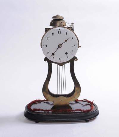 Pendola da Tavolo a Lira in Bronzo Dorato, XIX Secolo