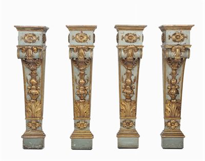 Quattro Lesene in Legno Intagliato, Laccato e Dorato, XIX Secolo