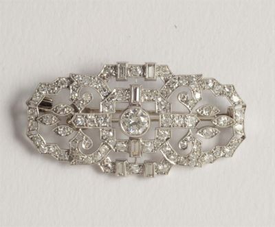 Spilla con Diamante Centrale di Ct 1,00ca