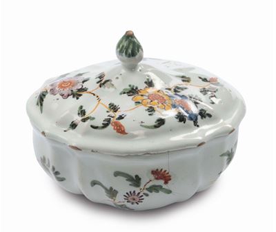 Zuccheriera in Maiolica con Decoro a Tacchiolo, Bologna XVIII Secolo
