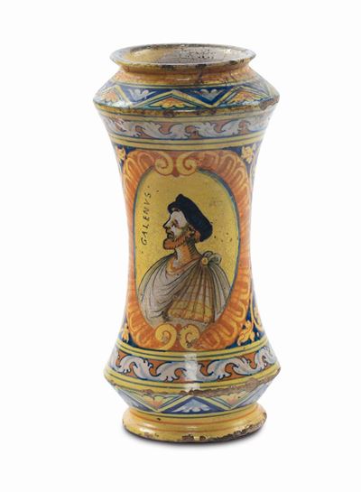 Albarello in Maiolica con Profilo di Galeno, Faenza o Palermo XVI Secolo