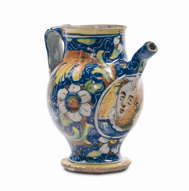 Boccale in maiolica a doppio medaglione con ritratti maschili, Venezia XVI secolo  - Asta Maioliche Italiane dal XVI al XVIII Secolo - Cambi Casa d'Aste