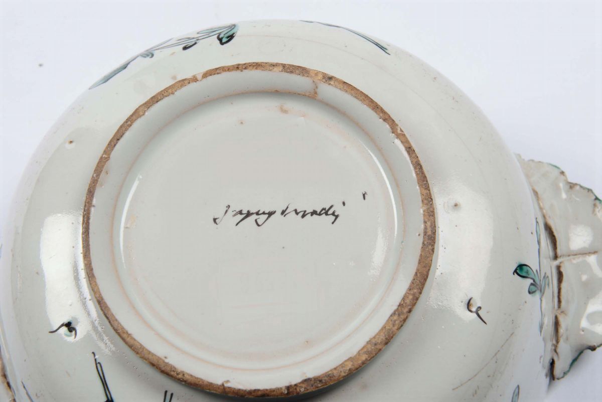 Zuppiera con Decoro alla Rosa in Monocromia Verde. Jacques Boselly, Savona XVIII Secolo