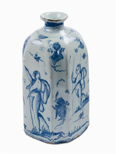 Bottiglia in Maiolica con Decoro “a Tappezzeria”, Albisola XVII Secolo