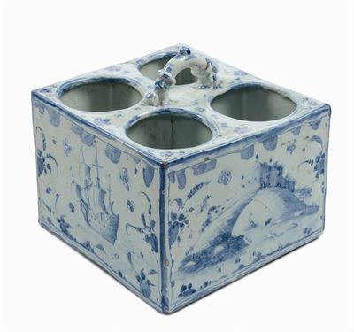 Portabottiglie in Maiolica con Decoro “a Tappezzeria”, Savona XVII Secolo