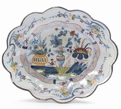 Vassoio Ovale Fondo a Decoro Policromo, Faenza XVIII Secolo