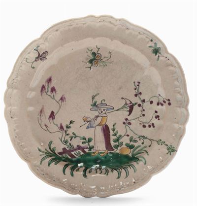 Piatto in Terraglia a Decoro Orientale, Jacques Boselly, Savona XVIII Secolo