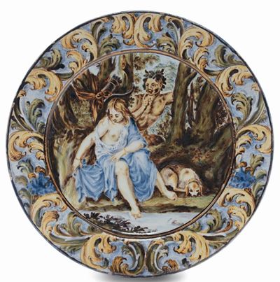 Piattino in Maiolica Raffigurante Satiro e Ninfa Cacciatrice, Castelli XVIII Secolo