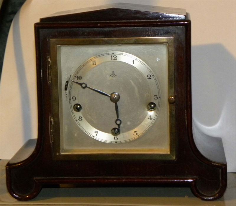 Orologio da tavolo, XX secolo  - Auction OnLine Auction 4-2013 - Cambi Casa d'Aste