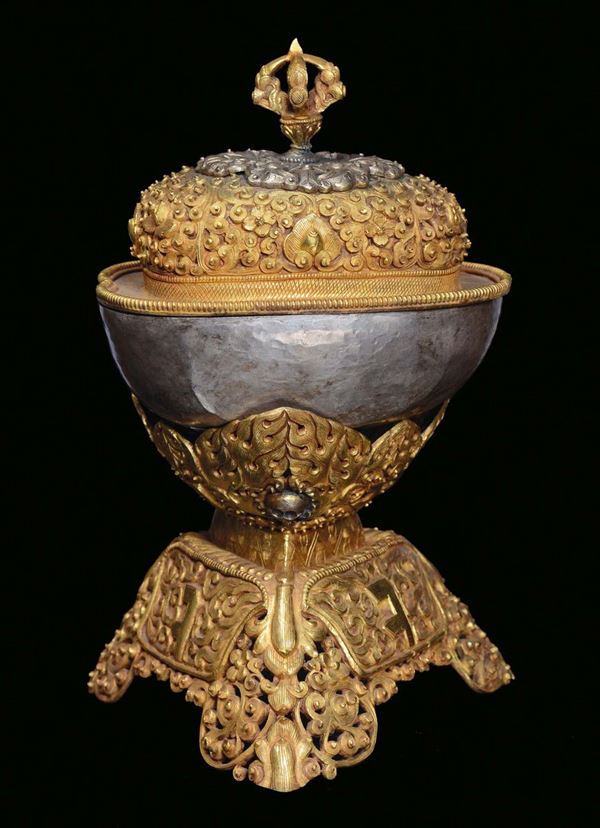 Kapala in argento e rame dorato, Tibet, XVIII secolo