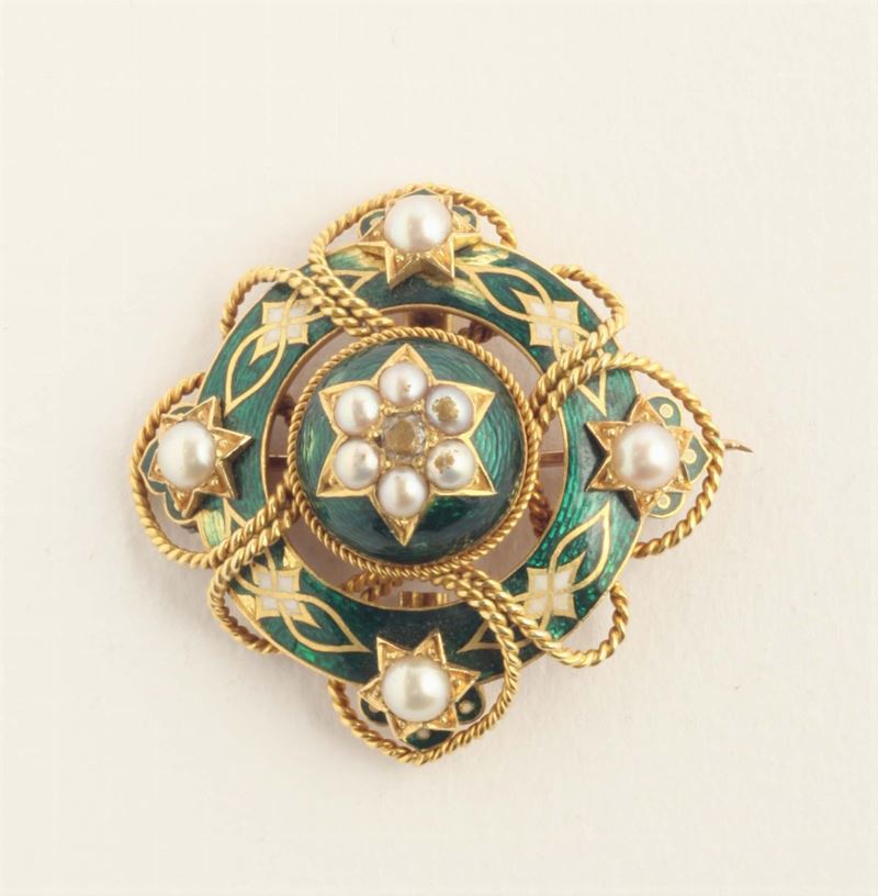A 19th century green enamel and pearl brooch  - Auction Silver, Ancient and Contemporary Jewels - Cambi Casa d'Aste