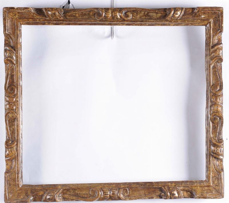 Cornice sansovina argentata a mecca e intagliata a volute, XVI secolo  - Auction Antique and Old Masters - II - Cambi Casa d'Aste