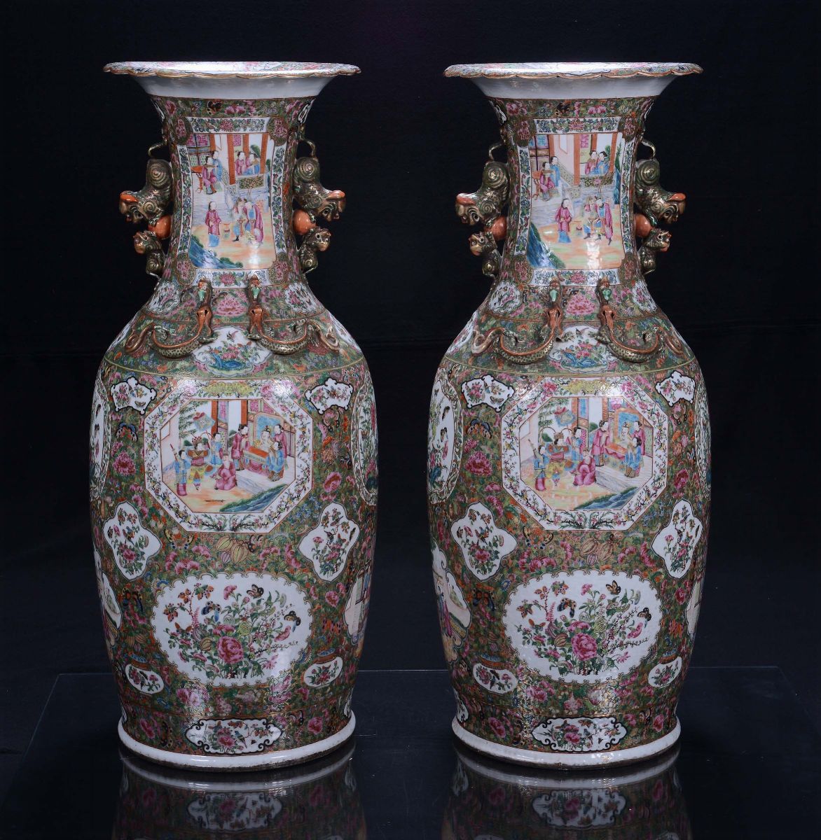 Coppia di Vasi in Porcellana Famiglia Rosa, Cina, Canton, Dinastia Qing, XIX Secolo