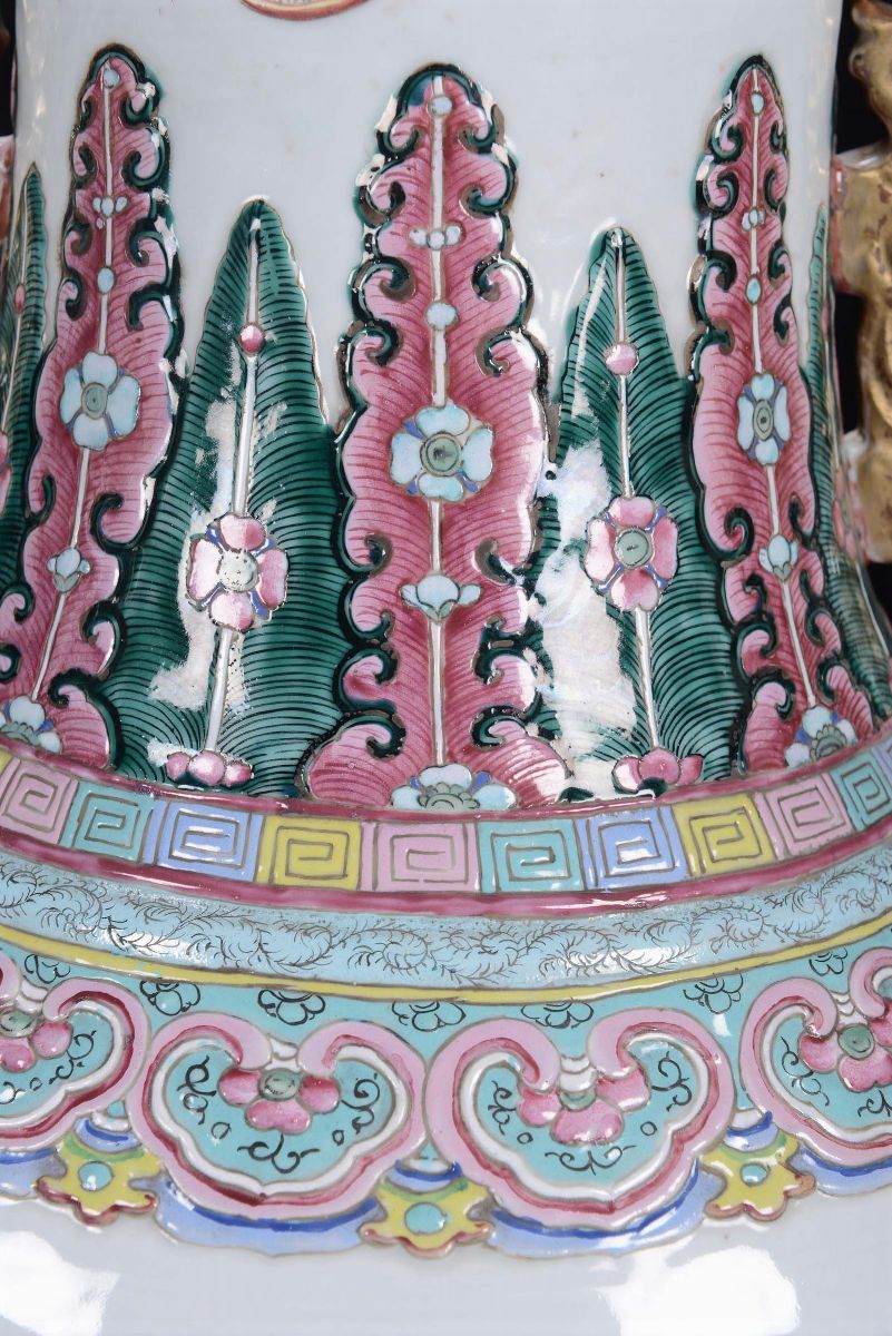 Rara Coppia di Grandi Vasi in Porcellana Famiglia Rosa, Cina, Dinastia Qing, XIX Secolo
