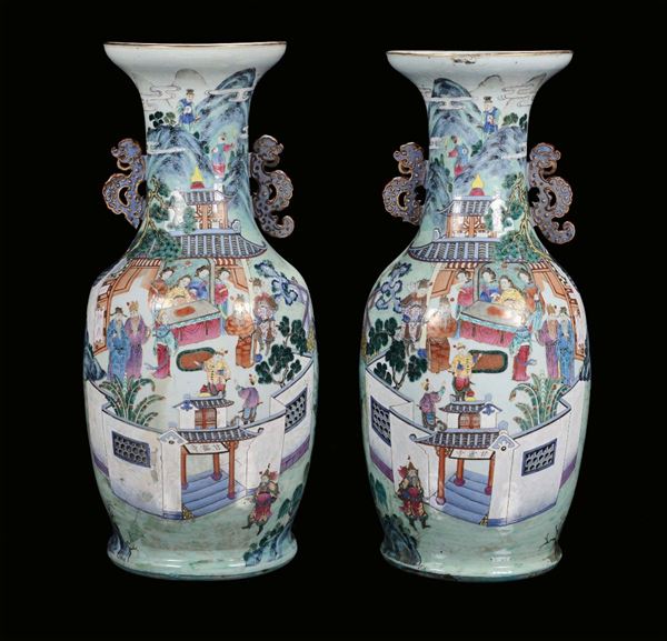 A pair of porcelain vases, Famille Rose, China, Qing Dynasty, 19th century Decoration with court life scenes