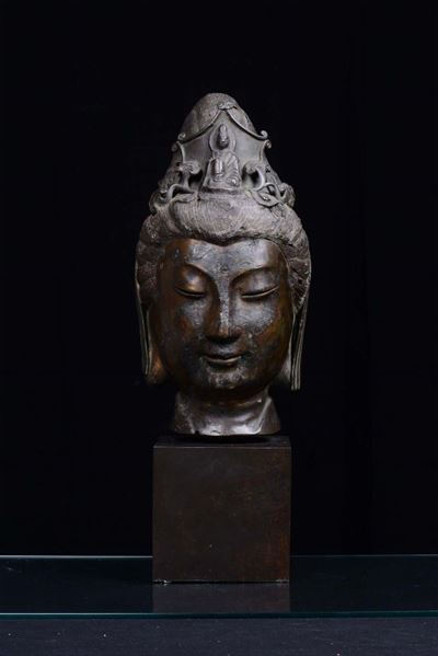 Grande Testa Femminile in Bronzo a Patina Scura, Cina, Dinastia Qing