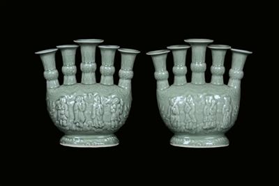 Coppia di Vasi in Porcellana Celadon, Cina, Dinastia Qing, XIX Secolo