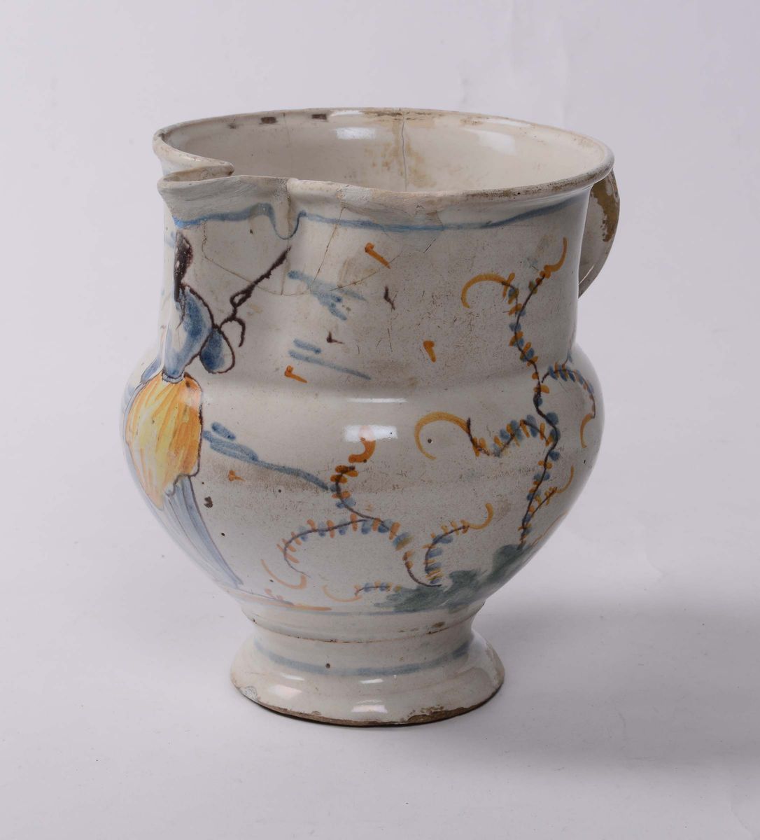 Brocca in Maiolica Decorata con Figura Femminile, Savona XVIII Secolo