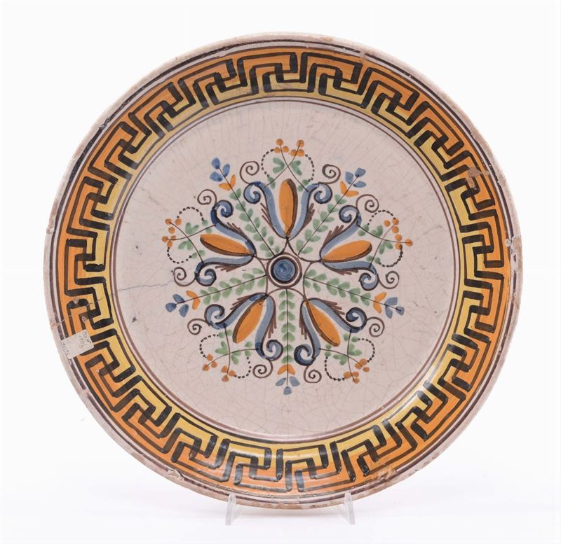 Piatto in maiolica policroma, XIX secolo  - Auction Italian Majolica from 16th to 18th Century - Cambi Casa d'Aste