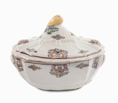 Zuppiera in Maiolica, XVIII Secolo