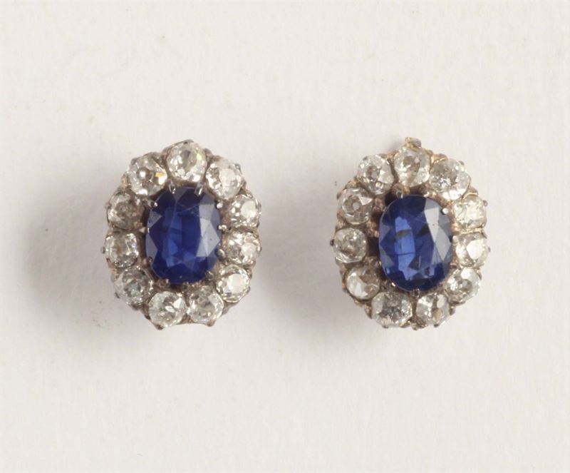 A 19th century pair of shappire and diamond cluster earrings  - Auction Silver, Ancient and Contemporary Jewels - Cambi Casa d'Aste