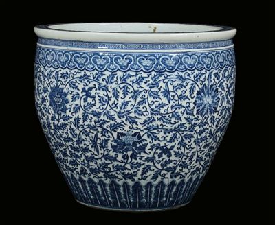 Grande Cachepot in Porcellana Bianca e Blu a Decoro Vegetale, Cina, Dinastia Qing, XIX Secolo