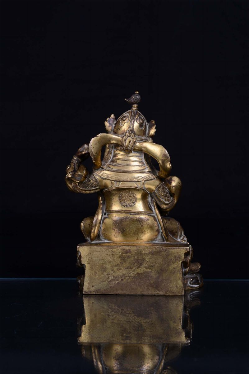 Guardiano in Bronzo Dorato Seduto su Trono, Cina, Dinastia Qing, XVIII Secolo
