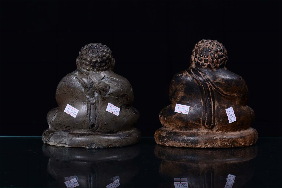 Coppia Buddha in Pietra Lavica
