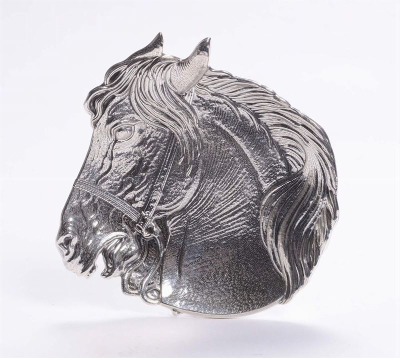 Piatto in sterling 925 con decorazione a cavallo, Gianmaria Buccellati  - Auction Silver, Ancient and Contemporary Jewels - Cambi Casa d'Aste