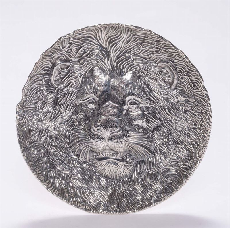Piatto in sterling 925 a forma di leone. Gianmaria Buccellati  - Auction Silver, Ancient and Contemporary Jewels - Cambi Casa d'Aste