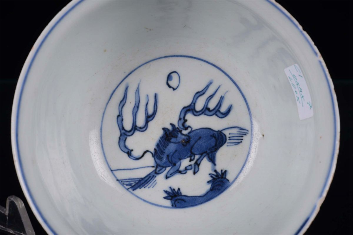 Ciotola in Porcellana Bianca e Blu con Paesaggio e Figure, Cina, Dinastia Ming, Periodo Wanli ( 1...