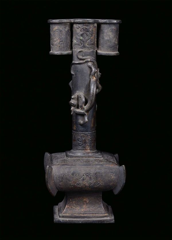 Vaso in bronzo con pennellate di doratura, Cina, Dinastia Ming, XVII secolo