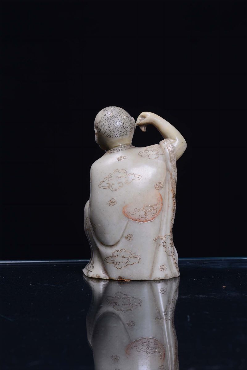 Figura Maschile in Pietra Saponaria, Cina, Dinastia Qing, Periodo Qianlong (1736-1795)