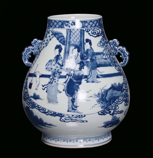 Vaso in porcellana bianca e blu decorata con figure femminili, Cina, Dinastia Qing XIX secolo