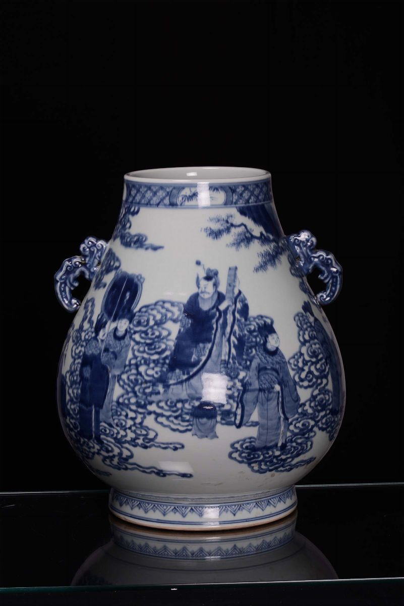 Vaso in Porcellana Bianca e Blu Decorata con Figure Femminili, Cina, Dinastia Qing XIX Secolo